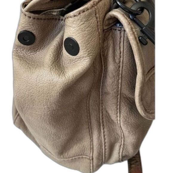 Liebeskind Berlin‎ Leather Gold Metallic Crossbody Handbag Tote Satchel - Picture 9 of 10